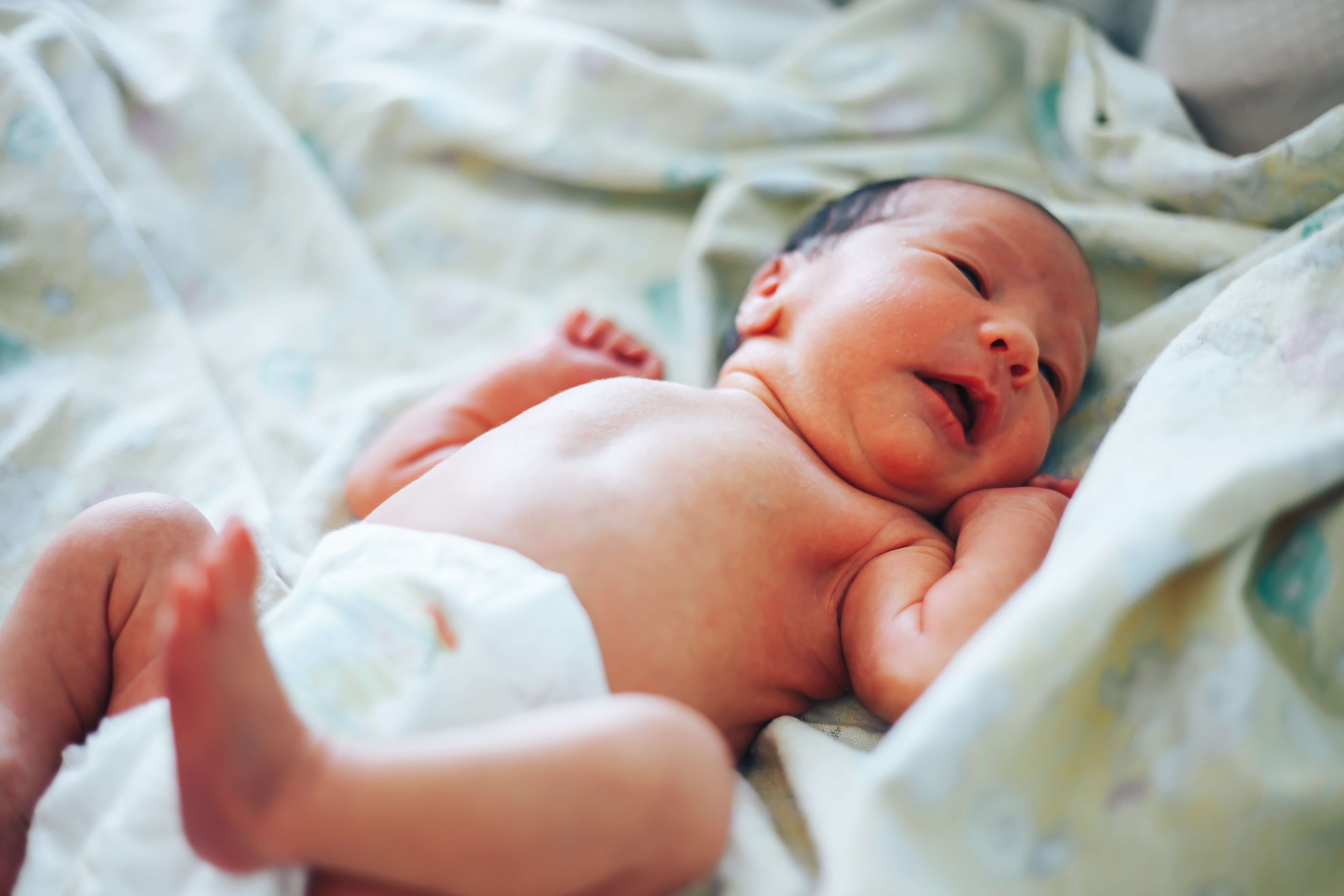 Yeni Doğan Bebek Prematüre Bakım Altında